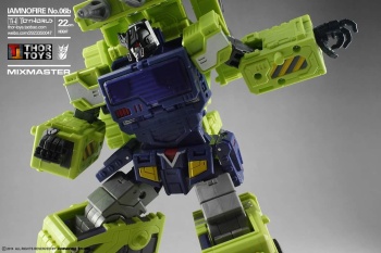 [Toyworld] Produit Tiers - Jouet TW-C Constructor aka Devastator/Dévastateur (Version vert G1 et jaune G2) - Page 5 GfgTuPB5