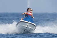 Nina Dobrev vacationing with friends in Saint-Tropez (July 21) I8q8yshY