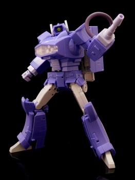 [Masterpiece Takara Tomy] MP-29 LASERWAVE aka SHOCKWAVE - Sortie Mars 2016 - Page 3 Kb5lAhhF