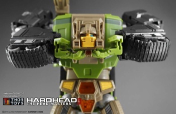 [Maketoys] Produit Tiers - Jouets MTRM - aka Headmasters et Targetmasters - Page 3 KhppS1On