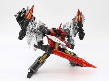 [Combiners Tiers] G-CREATIONS SHURAKING aka COMBINER DINOBOT - Sortie 2015-2016 - Page 7 OUrZ93TA