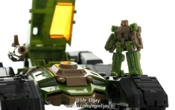 [Masterpiece Tiers] MAKETOYS MTRM-04 IRON WILL aka HARDHEAD - Sortie Fevrier 2016 - Page 3 W1kEolBs