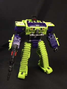 [Toyworld] Produit Tiers - Jouet TW-C Constructor aka Devastator/Dévastateur (Version vert G1 et jaune G2) - Page 3 XjlVFHA5