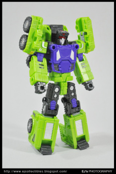 [Combiners Tiers] TFC HERCULES aka DEVASTATOR - Sortie Aout 2012 ONVEsFF8