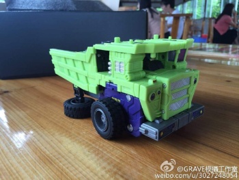 [Combiners Tiers] TOYWORLD TW-C CONSTRUCTOR aka DEVASTATOR - Sortie 2016 - Page 15 TS84fL93