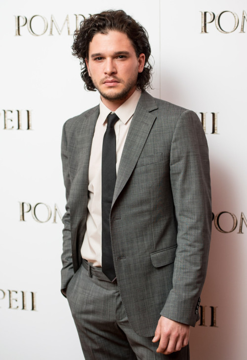 .kit harington — ♡; - Página 2 Tumblr_n4r8ytiRcR1rr9ucho3_500