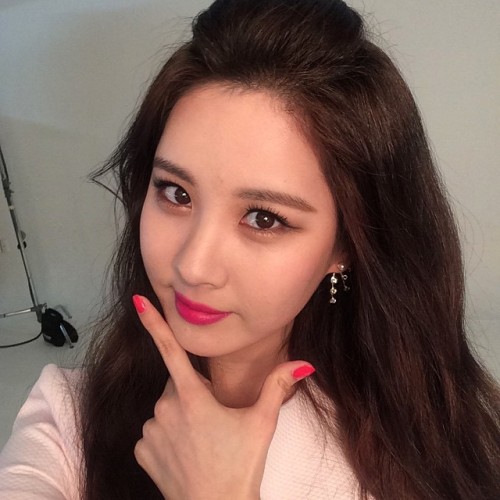 [HQ] Seohyun para Cosmopolitan [05/2015] Tumblr_nmld5rBxNf1sewbc1o1_500