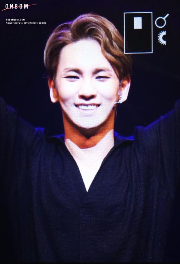 141216 Key @ Musical 'Zorro' Tumblr_ngojkzjoeq1qgpx2ao1_1280