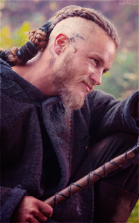 Travis Fimmel Tumblr_mq6vhkE7y31rxdqlwo3_250