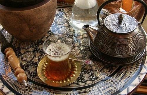الشاي مشروب الشعوب حول العالم Tumblr_nkc86cLAko1rmmbnho4_500