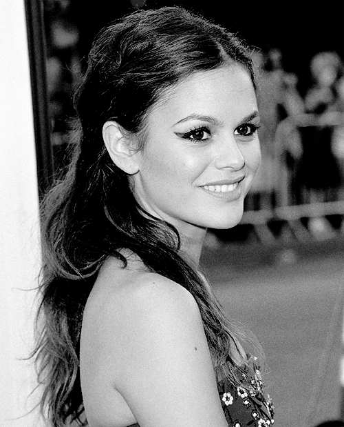 rachel bilson stock Tumblr_mx1thi60D81r3ab81o1_500