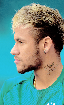 Neymar Jr. - Page 13 Tumblr_n8mr429LxV1tf3f97o1_250