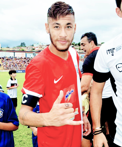 Neymar Jr. - Page 24 Tumblr_nh1g7trr1J1r0ktvpo1_500