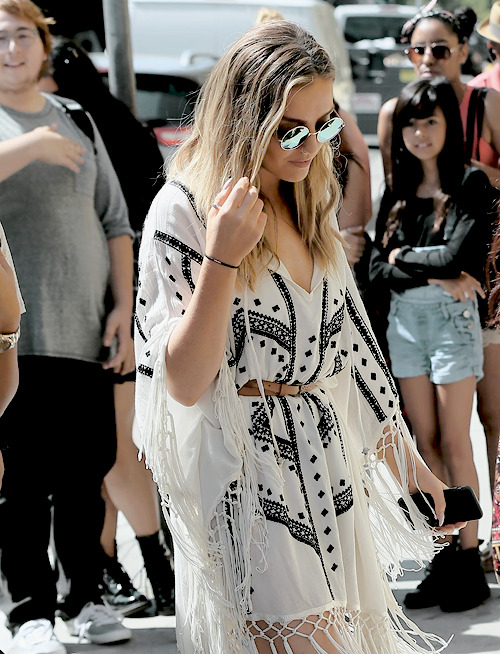 ;perrie edwards♡ - Página 3 Tumblr_nsoloamSsV1qim3cro1_500