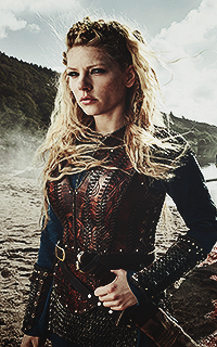 Katheryn Winnick Tumblr_ns45xvtywr1tyhl08o9_250