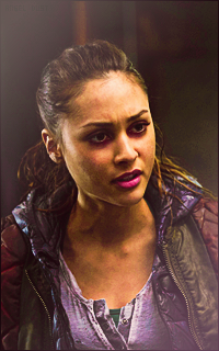 Lindsey Morgan Tumblr_nleyf30Lh21swwx3co4_250