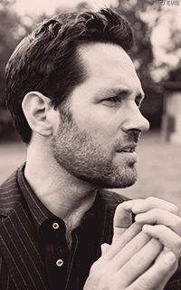 (M) PAUL RUDD × Mason Greene ; ex-compagnon et père de sa fille.  Tumblr_nseqlfqaCK1sllbxko7_250