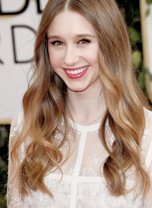 ;taissa perfect farmiga♡ - Página 3 Tumblr_nqfcvkOxUi1qcbk34o1_r2_500