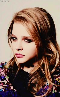 Savannah ( Chloe Moretz ) Tumblr_nhvk7myd651rxdqlwo1_250