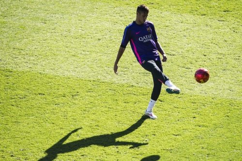 Neymar Jr. - Page 25 Tumblr_nhpnzqmYsG1tj61gvo3_500