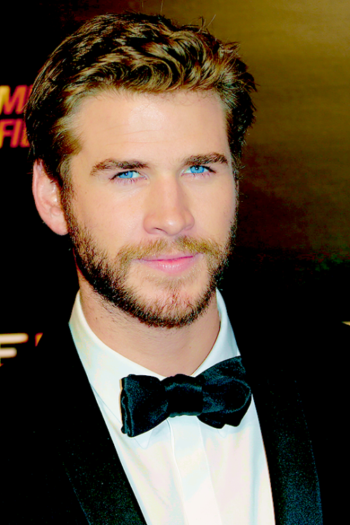 liam hemsworth.  Tumblr_nxmbjy2W6B1rwgnuio1_500