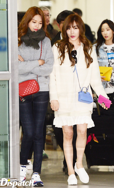 [PIC][07-03-2015]TaeYeon - Tiffany - SooYoung và YoonA trở về Hàn Quốc vào trưa nay Tumblr_nkudcub9YL1sewbc1o1_500