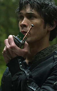 Bob Morley Tumblr_nmowukLf1t1sx98ueo2_250