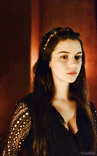 Adelaide Kane Tumblr_n9szr9BuZf1trd3zko6_250