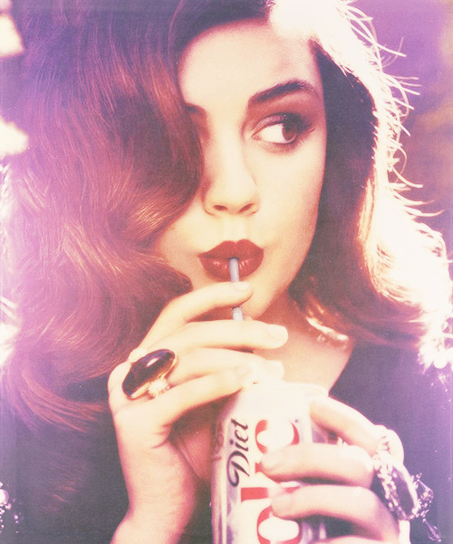 ; lucy hale. ♡ - Página 6 Tumblr_m9xzmhy6hb1qjaeuao1_500