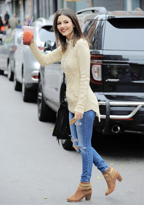 ;victoria justice.♡ - Página 6 Tumblr_nfti3iETId1rids08o1_500