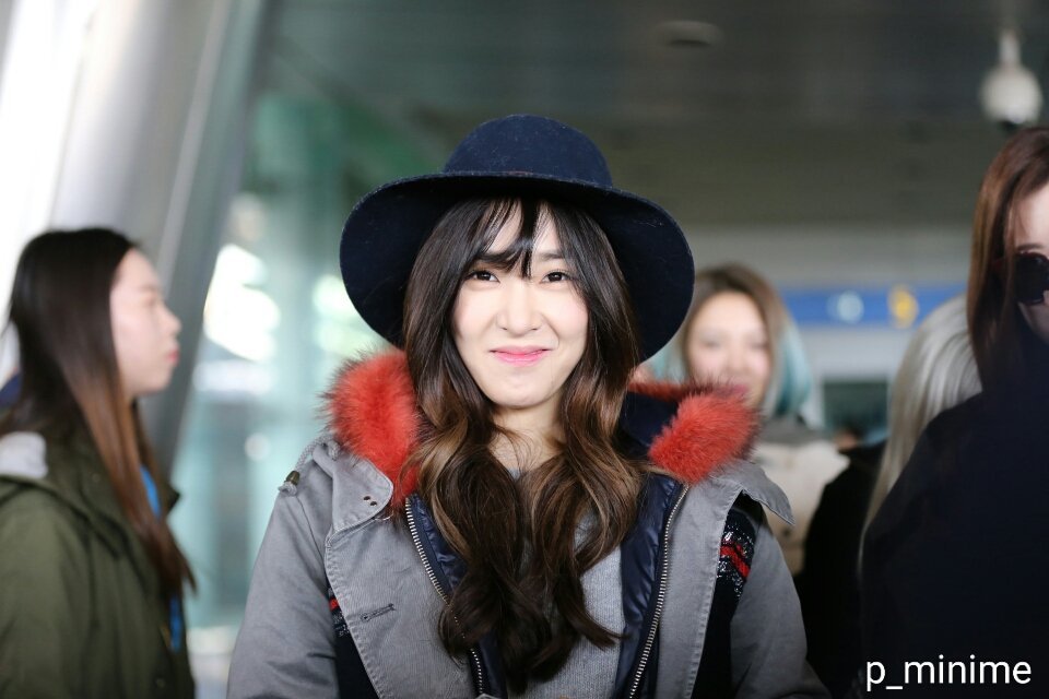 [PIC][13-12-2015]SNSD trở về Hàn Quốc vào sáng nay Tumblr_nza7mxcd2u1sewbc1o4_1280