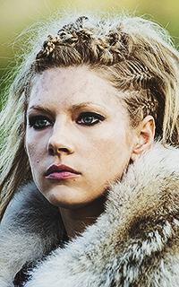 Katheryn Winnick Tumblr_ns45xvtywr1tyhl08o2_250