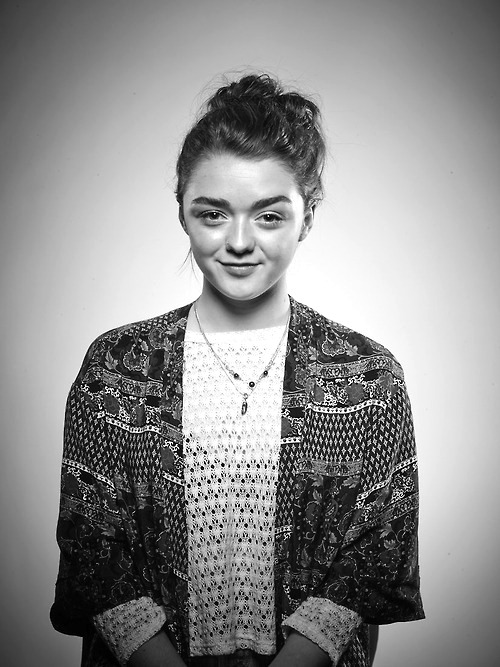 Maisie Williams Tumblr_n4yrn4AZyY1qc92fwo1_500