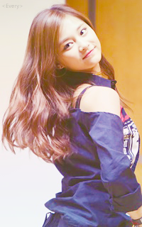 Chou Tzuyu Tumblr_o4lhoswmea1vpwk2eo8_250