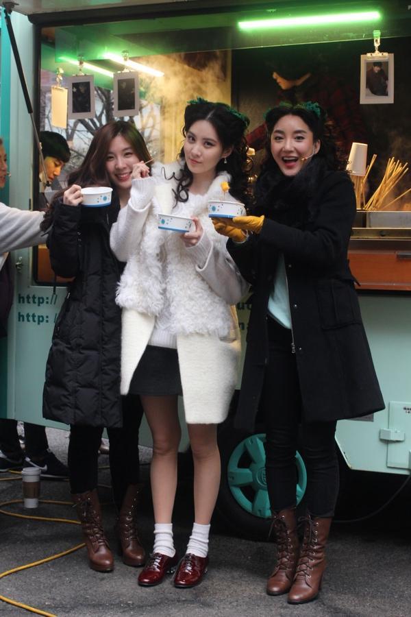 [OTHER][10-11-2014]SeoHyun tham dự buổi họp báo cho vở nhạc kịch mới của cô "Gone With The Wind" Tumblr_nhpkmrrNt11s5ls2yo3_1280