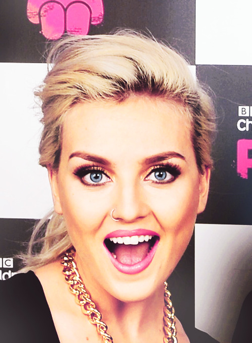 ;perrie edwards♡ - Página 11 Tumblr_mw7r99g2Zq1sfadjxo1_500