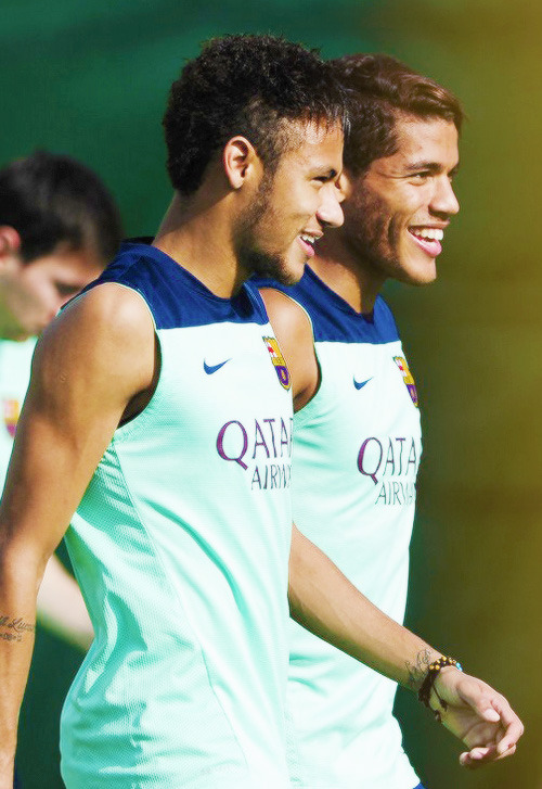 Neymar Jr. - Page 32 Tumblr_muv6uvudeE1ry3rxao1_500