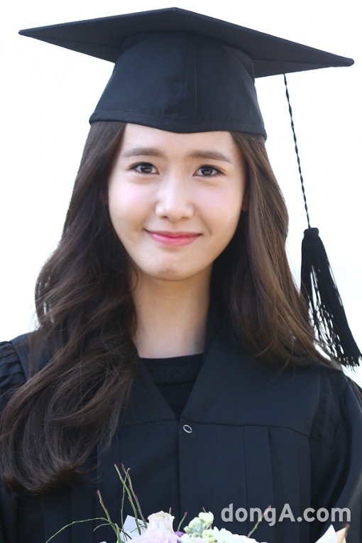 [PIC][24-02-2015]YoonA tham dự Lễ Tốt Nghiệp của Trường Đại học Dongguk và Hội thảo về Lễ Tốt Nghiệp vào sáng nay Tumblr_nk9in7NSKa1sewbc1o2_540