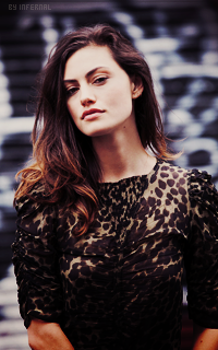 Phoebe Tonkin Tumblr_npqk2694Tr1spnphzo4_250