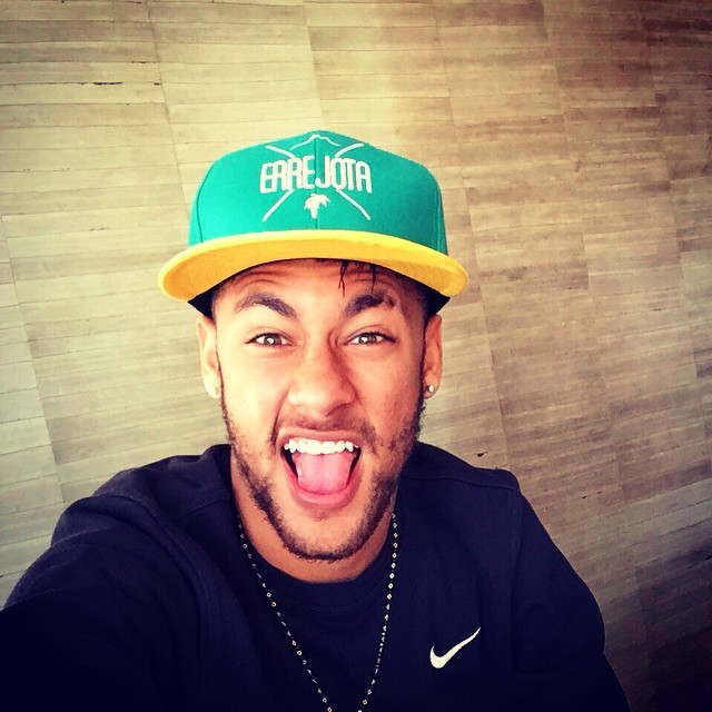 Neymar Jr. - Page 31 Tumblr_njeu2kKs0r1repc8no1_1280