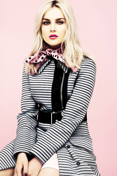 ;perrie edwards♡ - Página 11 Tumblr_mvm492rJRh1sfadjxo1_500