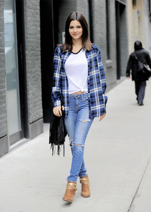 ;victoria justice.♡ - Página 6 Tumblr_ngqeosZcDb1rids08o1_500