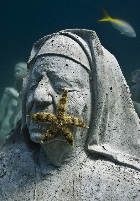 Las esculturas submarinas de Jason deCaires Silent_evolution_006_jason-decaires-taylor_sculpture