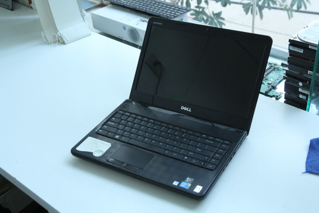 Laptop cũ dành cho văn phòng Dell inspiron 4030 core i3 350m 2781_1472_dell_insprion_n4030_3