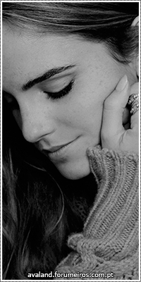 Emma Watson  19315324_0IC2b