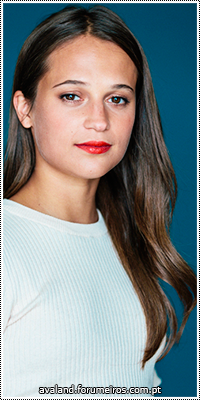 Alicia Vikander 19908910_WSQwk