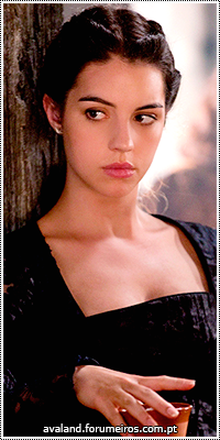 Adelaide Kane 18534104_sF41v