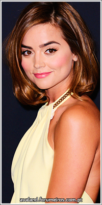 Jenna Louise Coleman 18484284_4T8tD