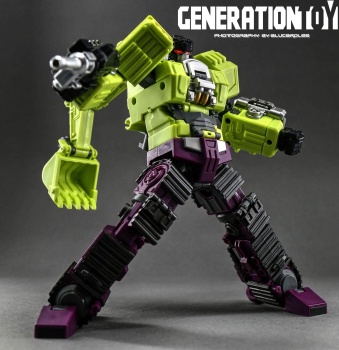 [Generation Toy] Produit Tiers - Jouets TF de la gamme GT - des BD TF d'IDW - Page 3 3Fj5AZhg