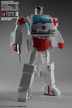 [Masterpiece Takara Tomy] MP-30 RATCHET - Sortie Avril 2016 - Page 2 6Ak95NMI